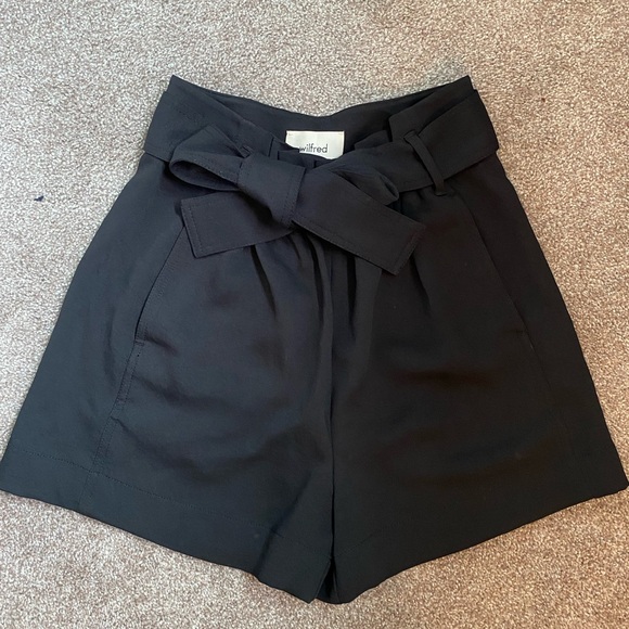 ARITZIA WILFRED FREE paper bag dress shorts - Picture 2 of 3